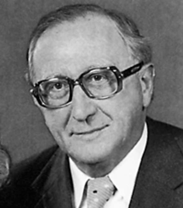 Ueber_uns_Walter_Pfisterer.jpg Ueber_uns_Walter_Pfisterer.jpg