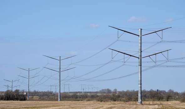 Kompaktleitungen_2.jpg Kompaktleitungen_2.jpg